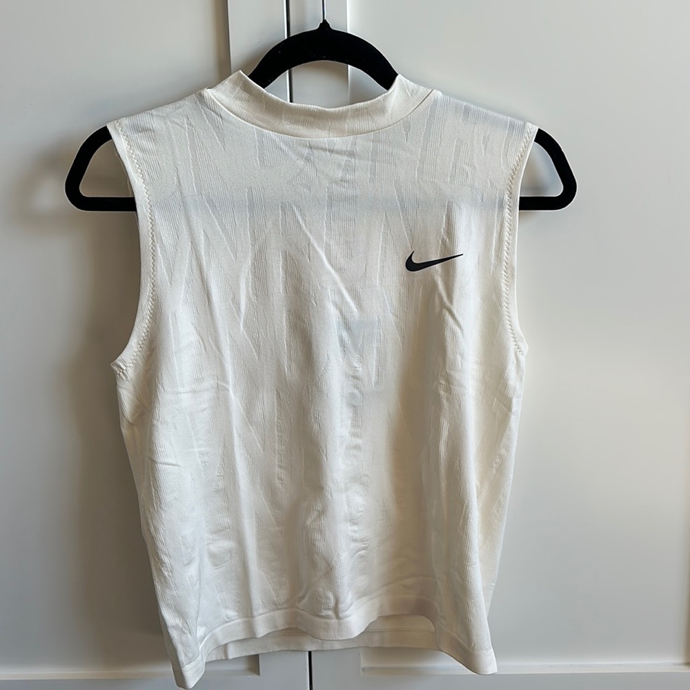 White thin Nike workout muscle tee.
